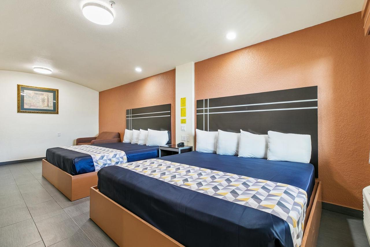 Lighthouse Inn South Padre Island Εξωτερικό φωτογραφία