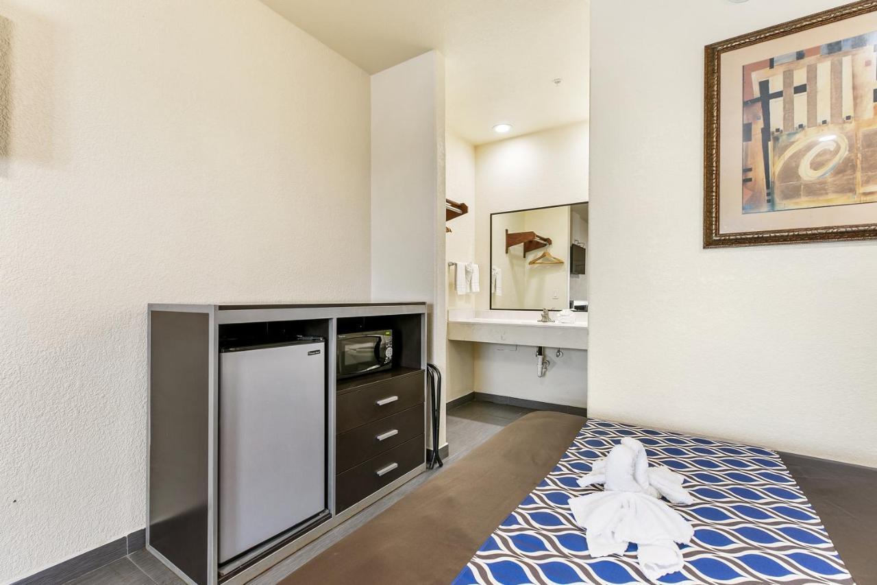 Lighthouse Inn South Padre Island Εξωτερικό φωτογραφία